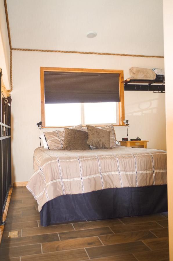 科特斯Rustic Hideaway别墅 外观 照片